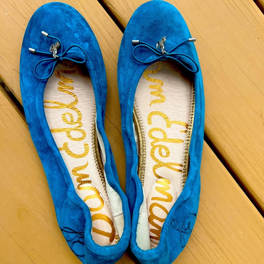 Size 9 suede Felicia Ballet Flat from Sam Edelman